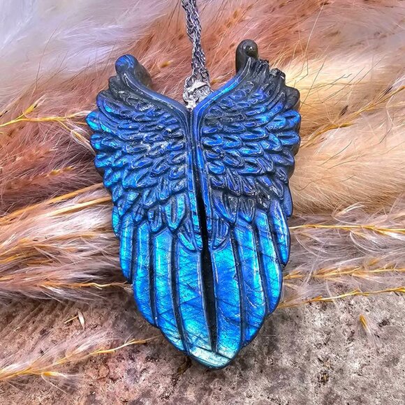 Nature Labradorite Carved Flashy Angel Wing Pendant Necklace - Picture 6 of 10